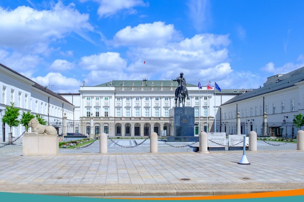 The Presidential Palace on Krakowskie Przedmieście in Warsaw, with the equestrian statue of Prince Józef Poniatowski in the courtyard